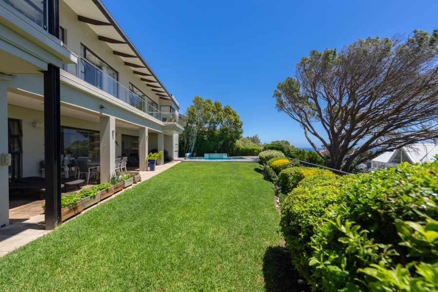6 Bedroom Property for Sale in Camps Bay Western Cape